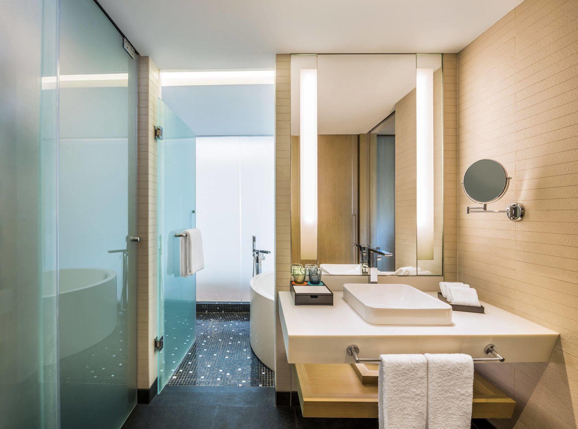 Le Meridien Qingdao West Coast Exterior photo